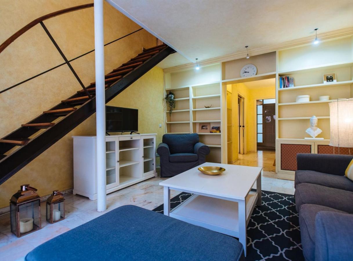 Pajaritos Suite Apartment - Private Parking Included 塞维利亚 外观 照片
