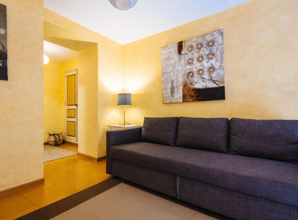 Pajaritos Suite Apartment - Private Parking Included 塞维利亚 外观 照片